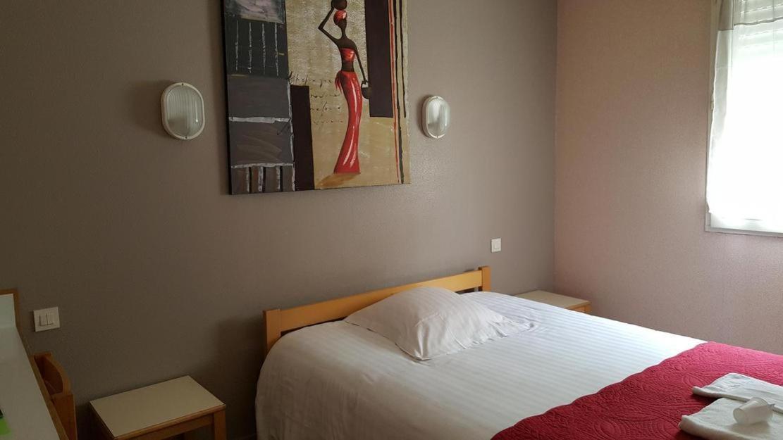 Hotel le Bretagne Louvigné-de-Bais Eksteriør billede